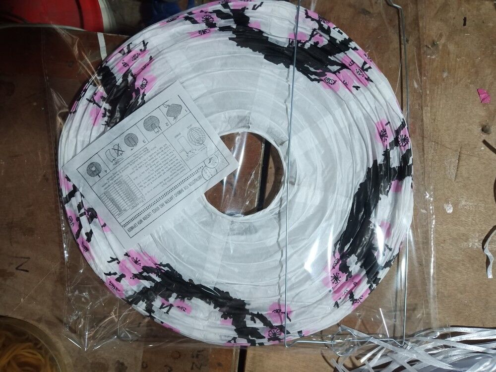 粉色梅花灯笼大货照1