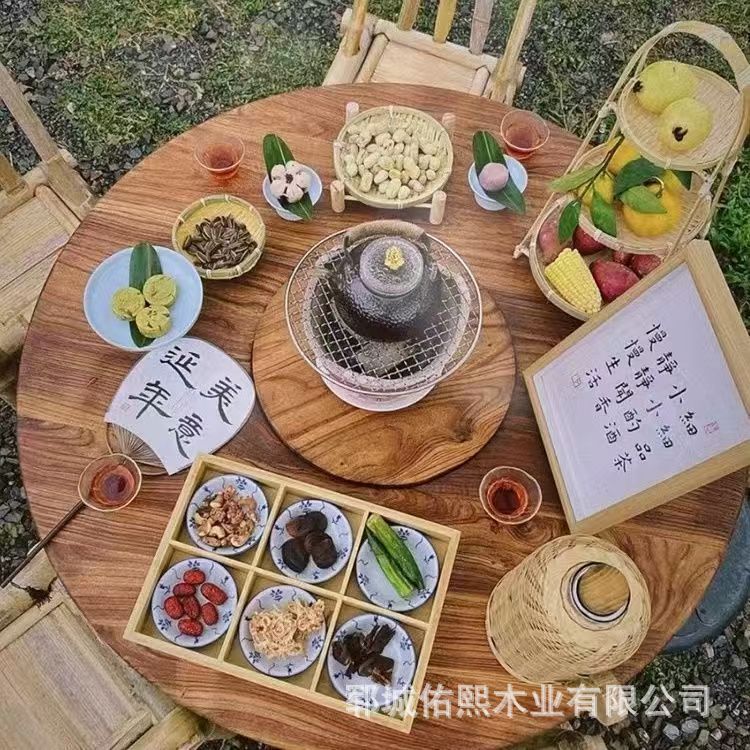 古い楡の木の囲炉のテーブルのお茶のテーブルのベランダの野の食卓の氷のお茶のテーブルの円形の屋外の実木は火の鍋のテーブルを焼きます|undefined