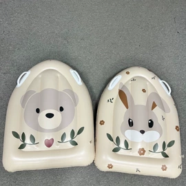 水上充气床;圣诞球;游泳辅助用品