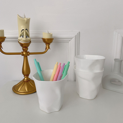 Girly heart simple pen holder ins internet celebrity fold creative desktop small trash can cute student stationery storage box