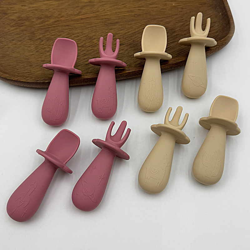 Baby Learn to Eat Training Spoon Fork Silicone Soft Spoon Lick Spoon Lick Spoon Supplementary Food Feeding Short Handle Fork Spoon suit New Tableware