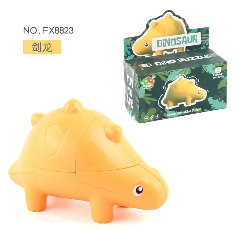 FX8823 Stegosaurus 101,4G
