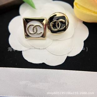 С��26C�����Q���� �A�κ�ɫ��ɫ�m��Ůʽ��� �ڰ׵��Ͷ�ٴ�