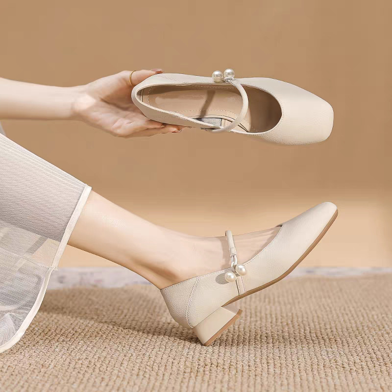 French-Style Chunky Heel Single Shoes for Women 2026 New Low-Heel Mary Jane Shoes Soft Leather Retro Cheongsam Bridal Shoes Bridesmaid Wedding Shoes French-Style Chunky Heel Single Shoes for Women 2026 New Low-Heel Mary Jane Shoes Soft Leather Retro Cheongsam Bridal Shoes Bridesmaid Wedding Shoes