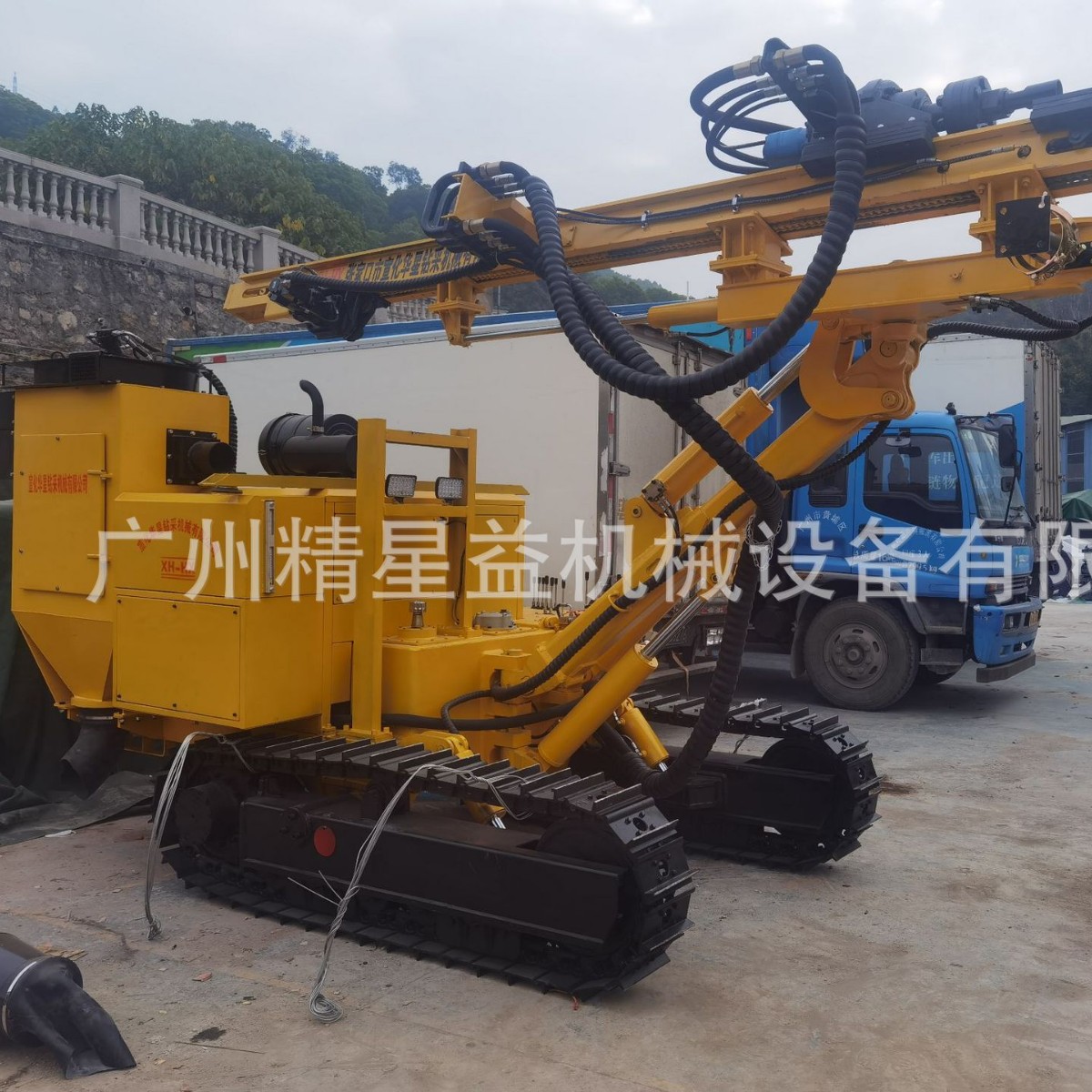 宣化华星598全液压高风压履带式潜孔钻机钻车矿山采石场工程机械