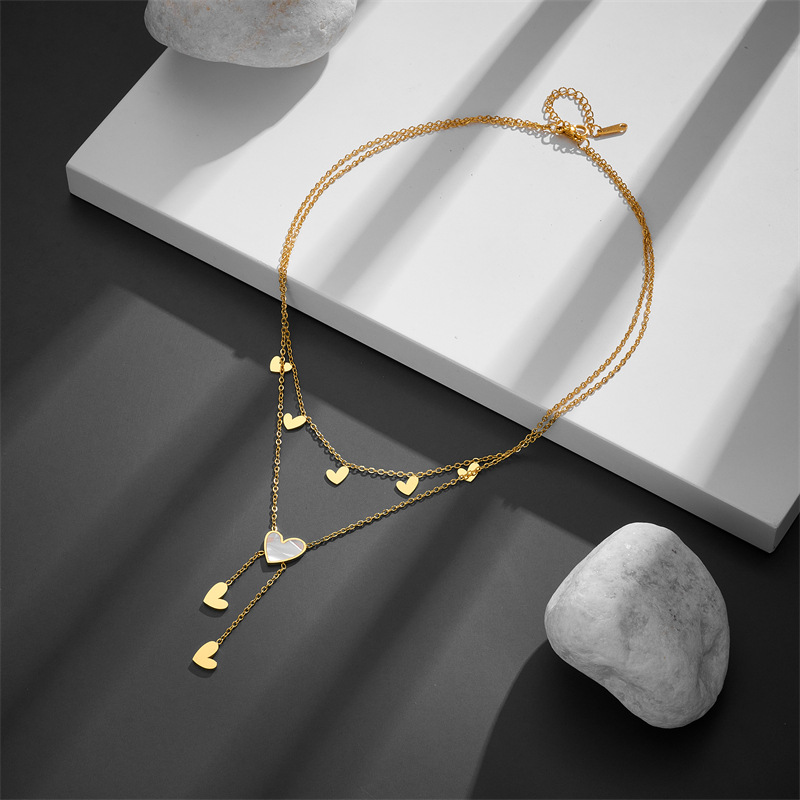 Sweet, Simple Style Style PVD Coated Real Gold Plated 18K Gold Heart Shape Titanium Steel Sweet Simple Style Waterproof Non Tarnish Titanium Steel Layered Necklaces