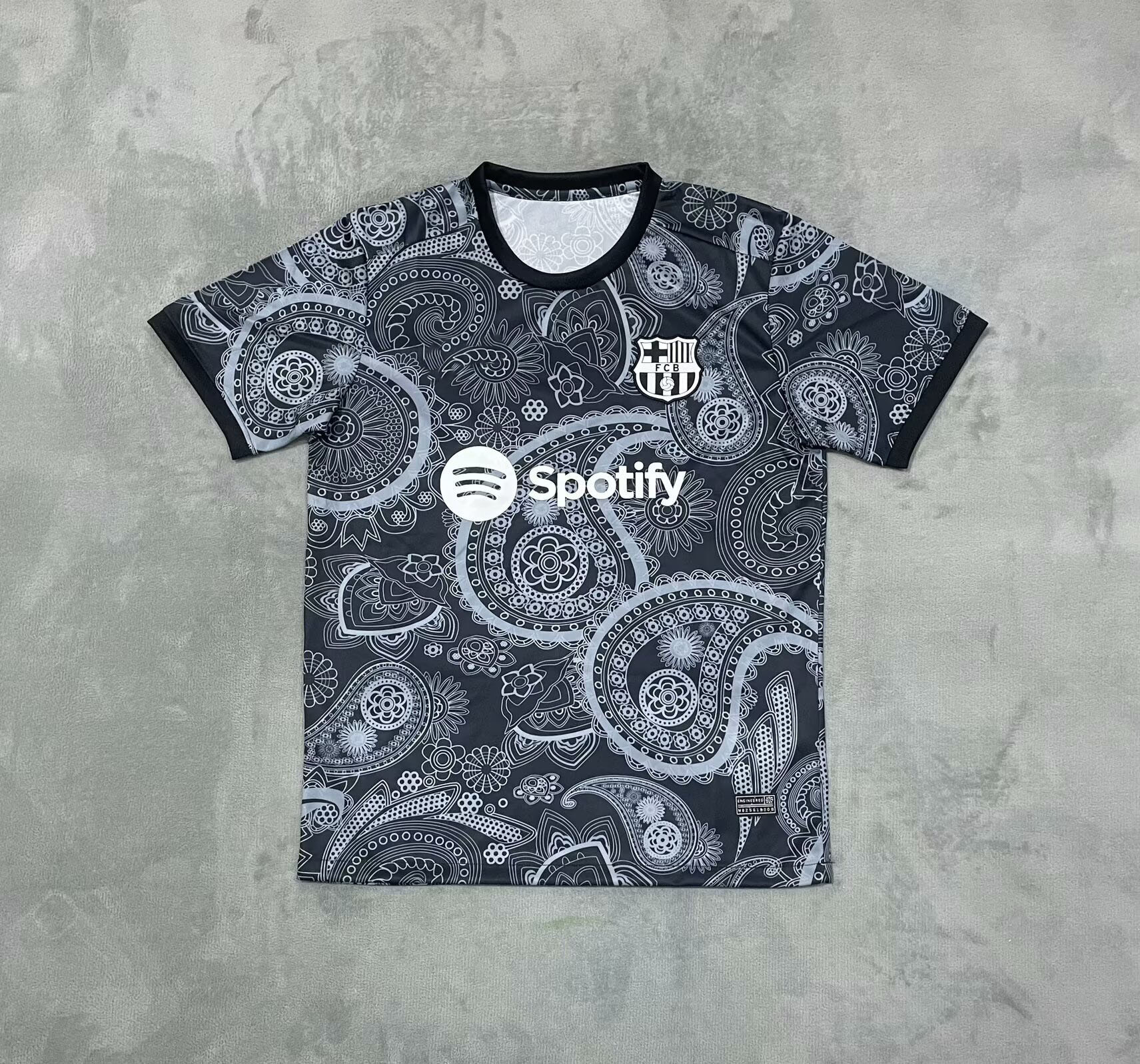 25-26 Fabricante especial de ropa de fútbol venta directa de una camiseta de malla camiseta de mangas cortas ropa de fútbol deportiva