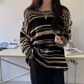美式撞色条纹圆领毛衣毛边针织衫女秋冬新款时髦宽松百搭上衣