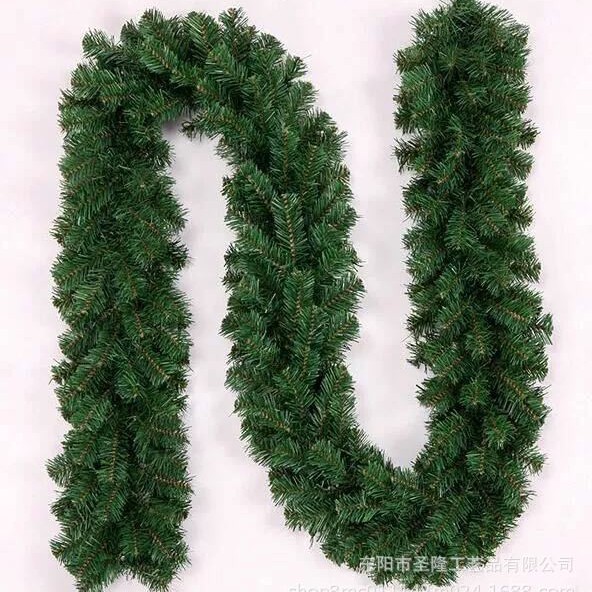 现货批发跨境绿色仿真圣诞藤条圣诞节装饰品室内户外仿真花藤花环