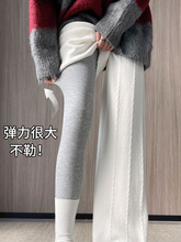 ��ɫ���ѝ�ݼyŮ�⴩2025�ﶬ�¿�Ӻ��@�ݱ�ůѝС�_�ӽq��ѝ��