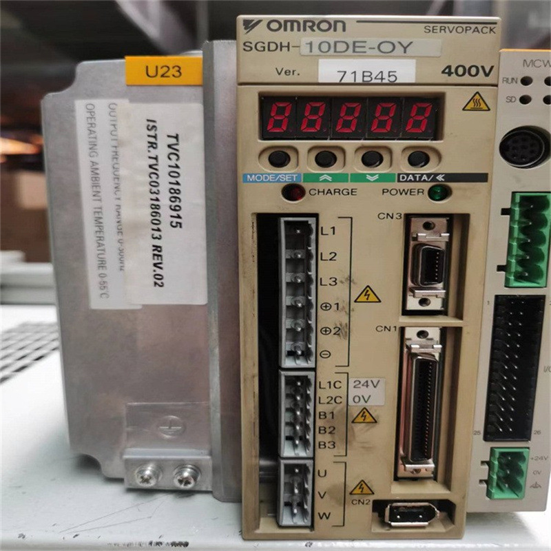 SGDM-15AC-SD2B安川驱动器SGDM-04AC-SD2A沙迪克SGDM-04AC-SD2B