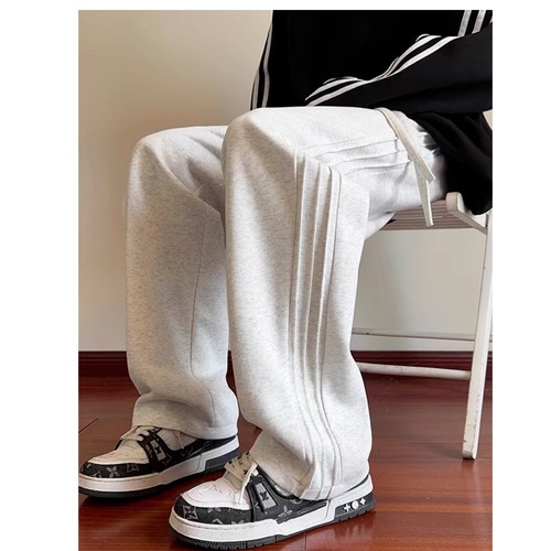 Heavyweight, relaxed-fit casual sweatpants—unisex, Korean-style, American-retro straight-leg pants with a flowing silhouette for teens and athletes.