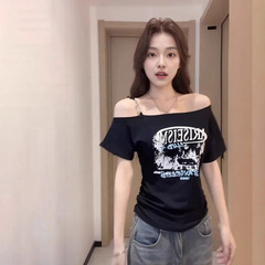 【自家工厂现货】美式辣妹露肩字母印花短袖T恤女夏季斜肩小上衣