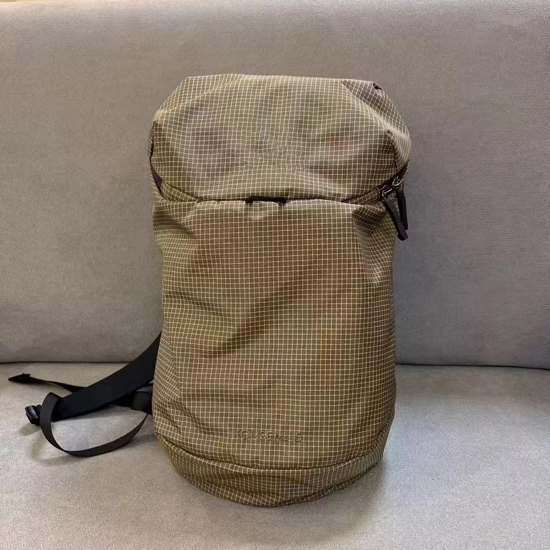 鳥家15L軽量化格子ランドセルアウトドアスポーツ防水潮牌刺繍登山減量防止水かけバック