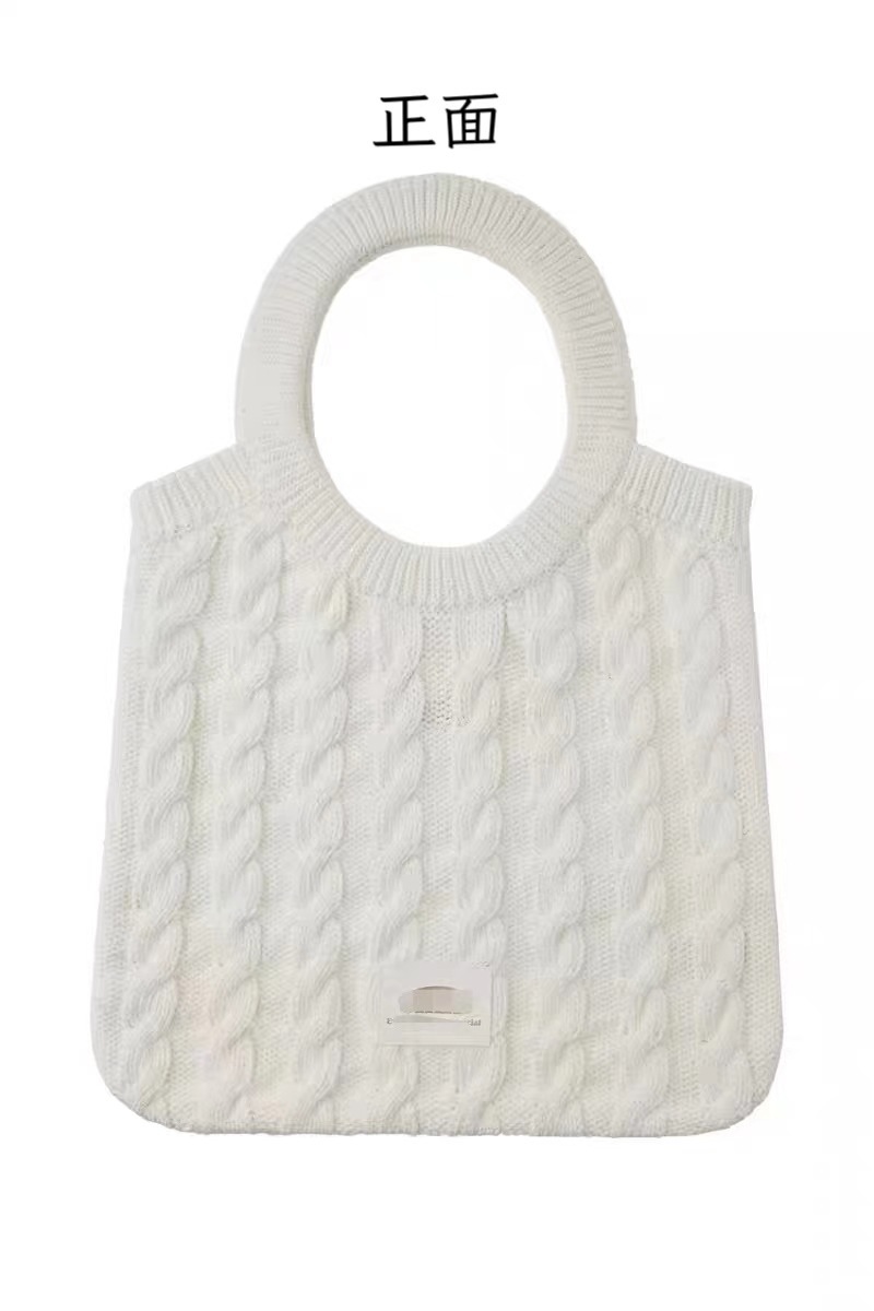 The Korean version of Instagram's niche new women's knitted bag, underarm single-shoulder bag, handbag and tote bag are simple and fashionable full figure