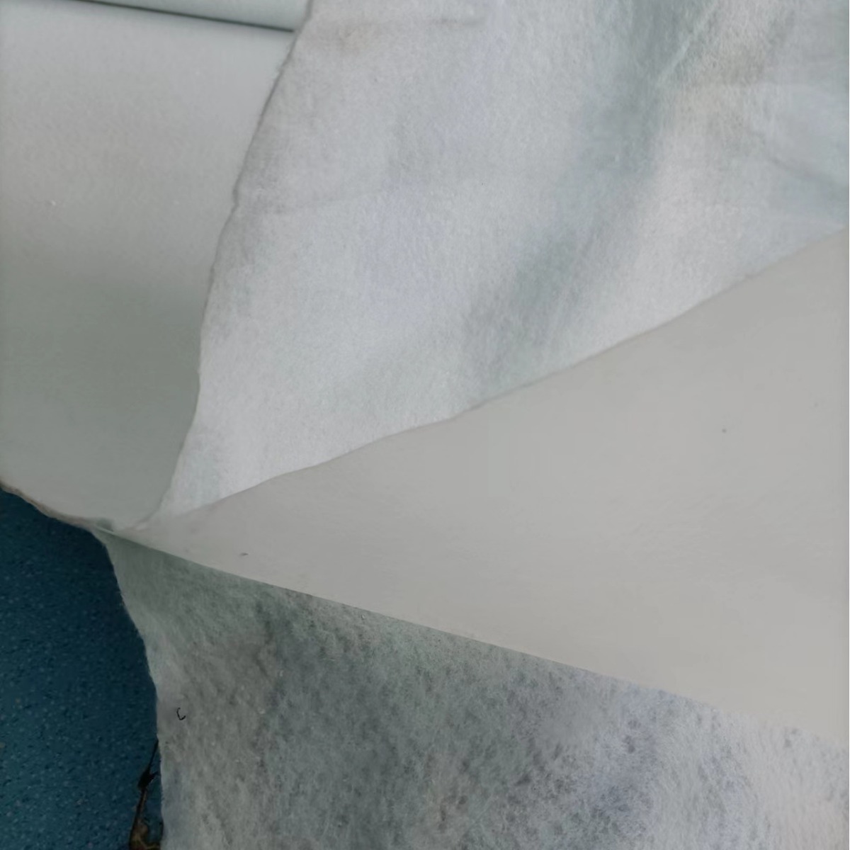 复合土工膜 两布一膜hdpe复合土工膜 一布一膜复合土工膜厂家价格