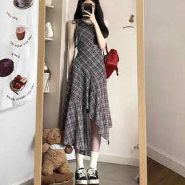 街头风无袖格子背心女夏季连衣裙高级感气质系带小个子不规则长裙