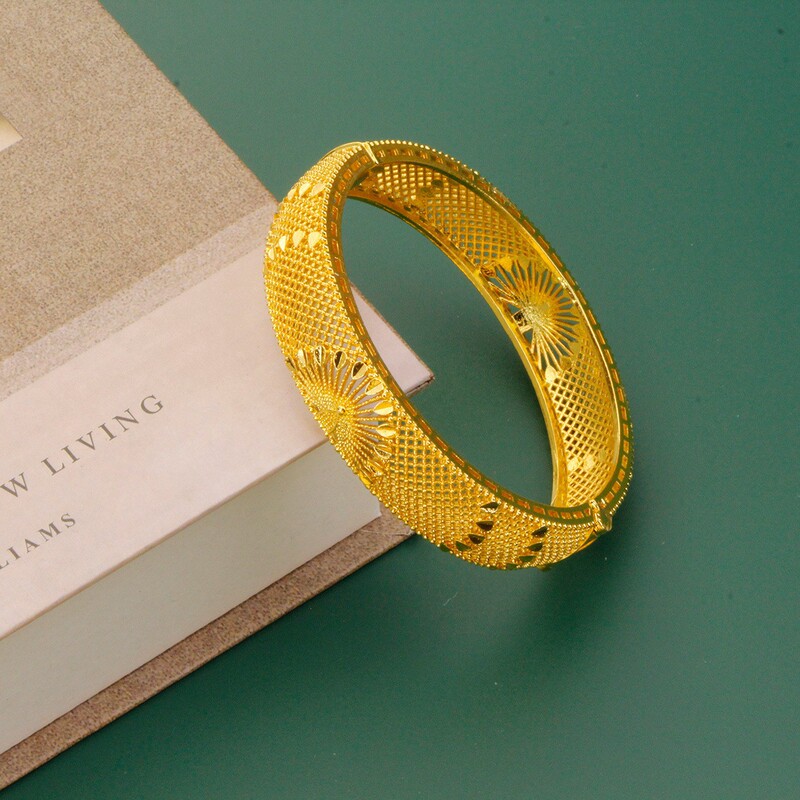 Gold-Plated Peacock 24K Bracelet for Women, Ethnic Style, Hollow Carved Design, Clasp Bracelet