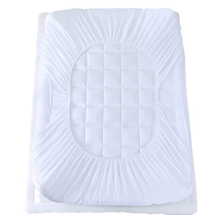 Protector de colchón acolchado de algodón grueso, suministrado directamente por el fabricante, con relleno de algodón y faldón para cama.