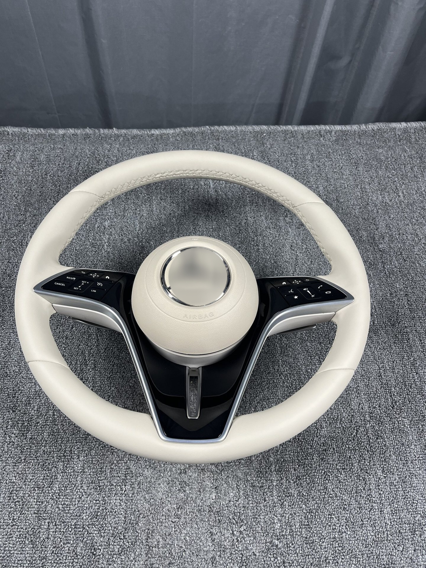 Suitable for Mercedes E-Class S-Class S400 S450 original factory walnut wood Mercedes steering wheel, modified to the new Maybach steering wheel