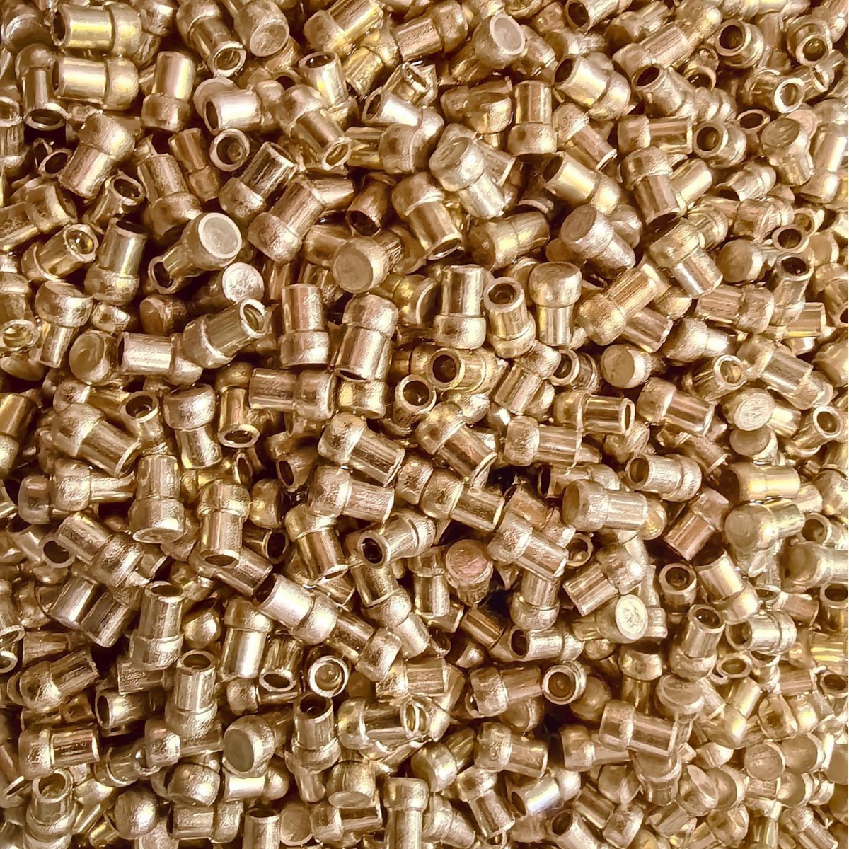 厂家供应多工位冷镦 非标冷镦件冷墩精密黄铜H62铆钉来图来样