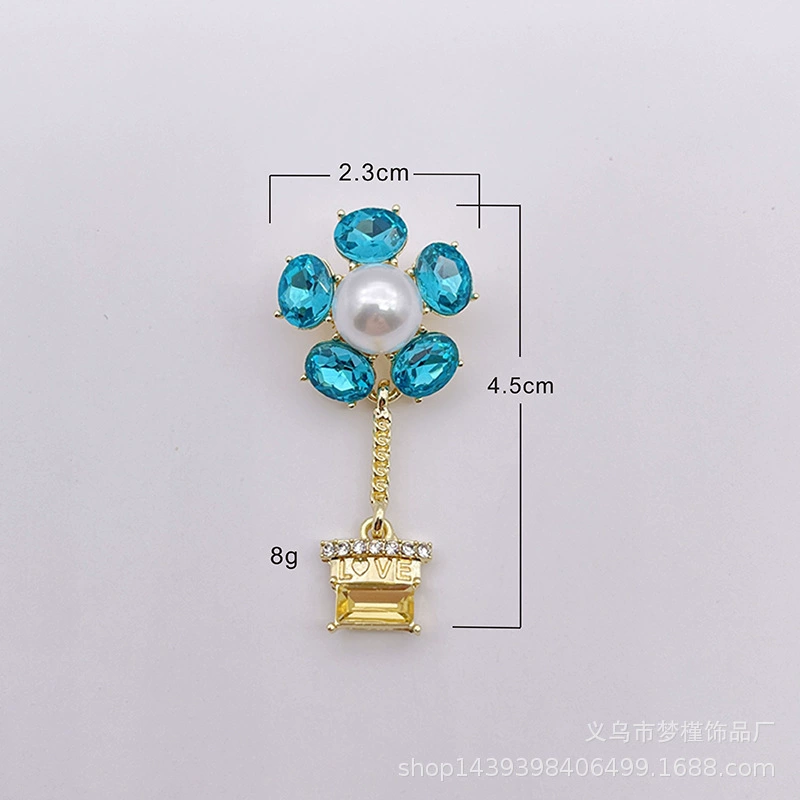 Фигурная брошь цветок, защитное нижнее белье из жемчужной лацк with pin?