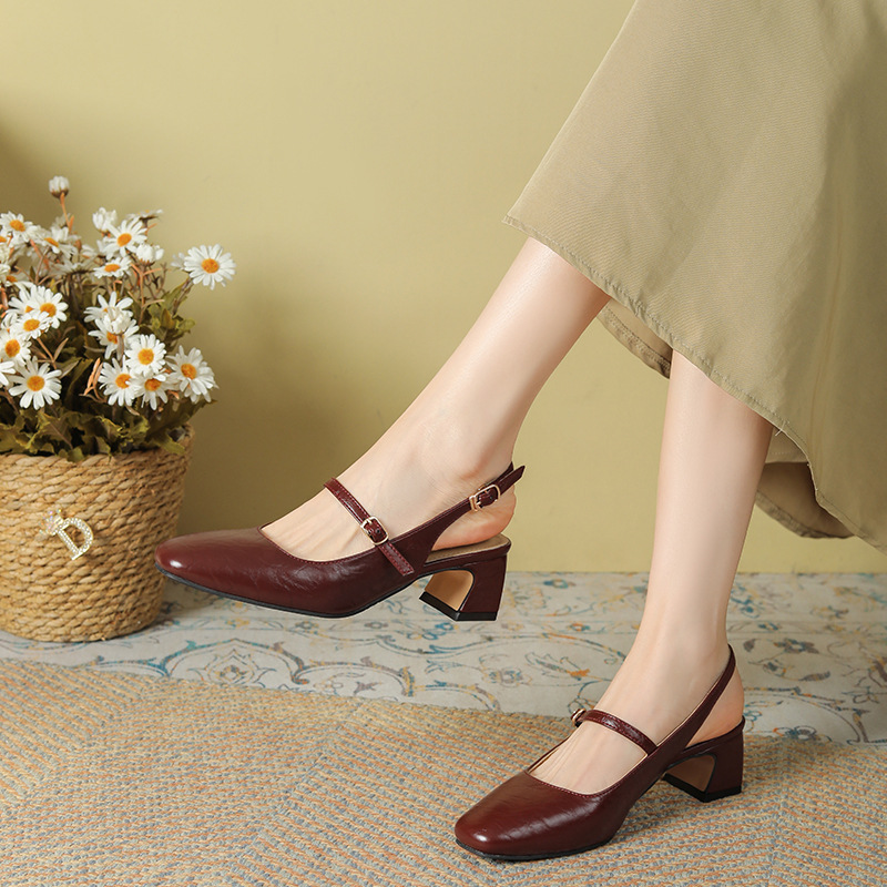 Open-Back Sandals for Women in Summer with Skirts, Thick Heels, Retro Style, Shallow Mouth, One-Line Straps, High Heels, 2025 New Style