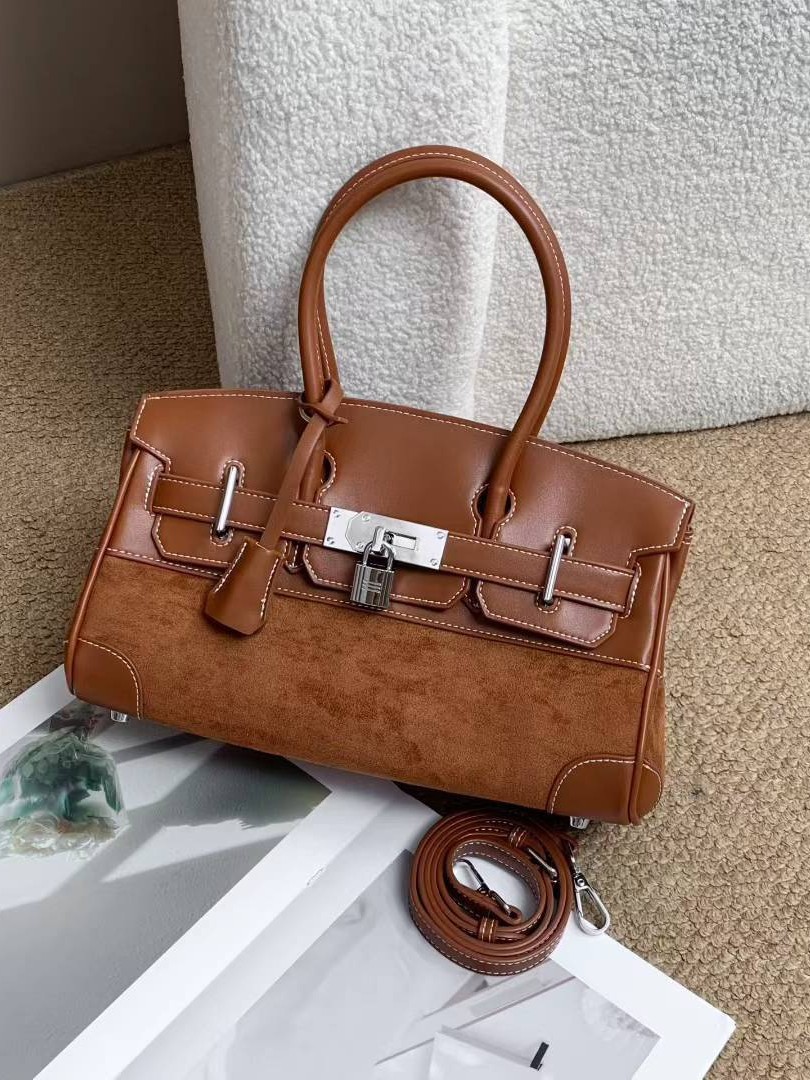 2026 European and American Style New Genuine Leather Women's Bag Classic Ladies' Handbag Single Shoulder Bag Top Layer Autumn Versatile Underarm Bag 8098