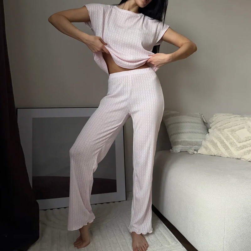 Conjunto de pijama de manga corta y pantalón largo de jacquard transpirable y cómodo para mujer, colección primavera 2026 - Conjunto de dos piezas - Regalo ideal para las fiestas_voghion.com