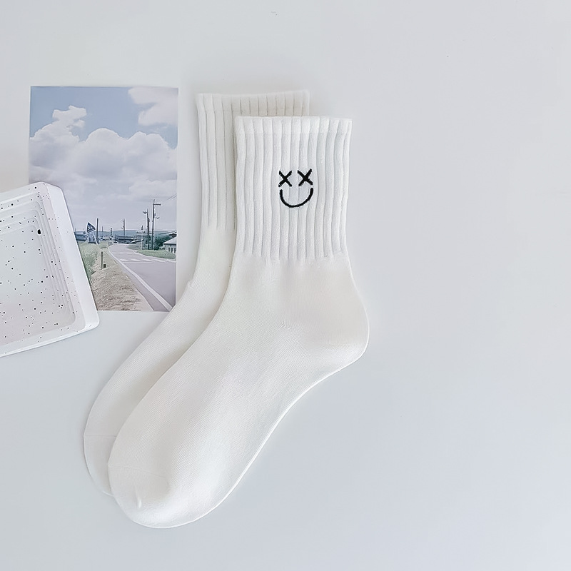 Calcetines de verano para mujer, algodón fino, bordado blanco, calcetines cortos, calcetines casuales de color sólido para la piel, calcetines Zhuji al por mayor