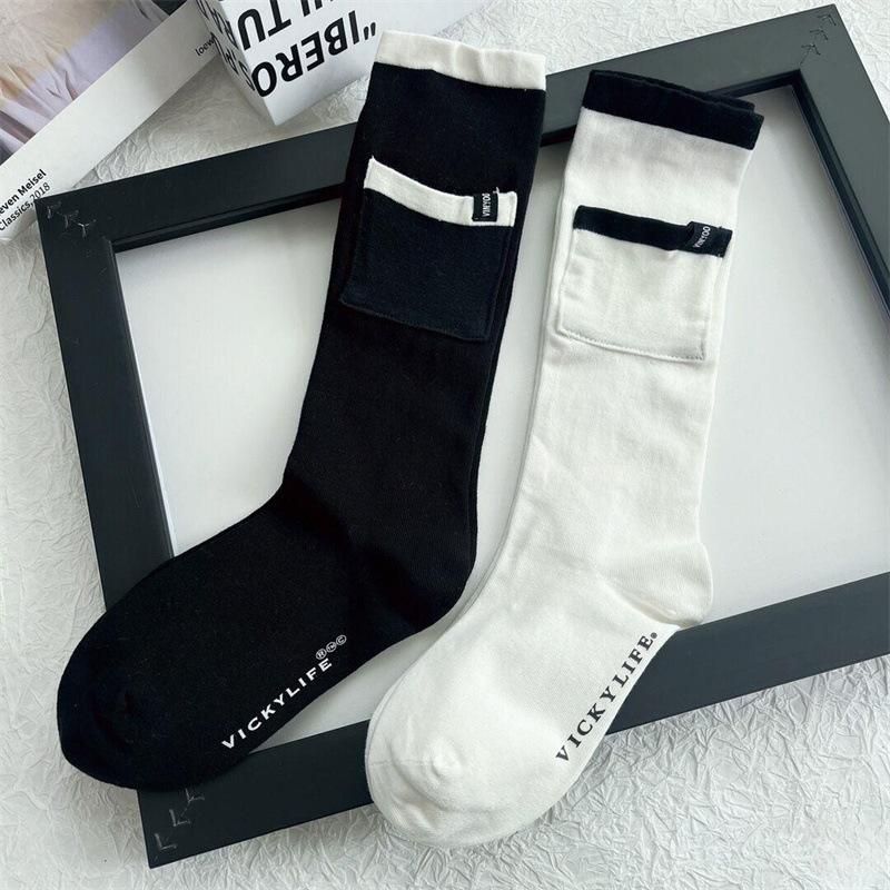 23 European Socks Trendy Designer Classic Functional Style Pocket Design Fashionable Internet Celebrity Calf Socks Casual Trendy