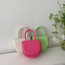 ����ins�ٴ��R�����|������б���С���������Ů2026�¿