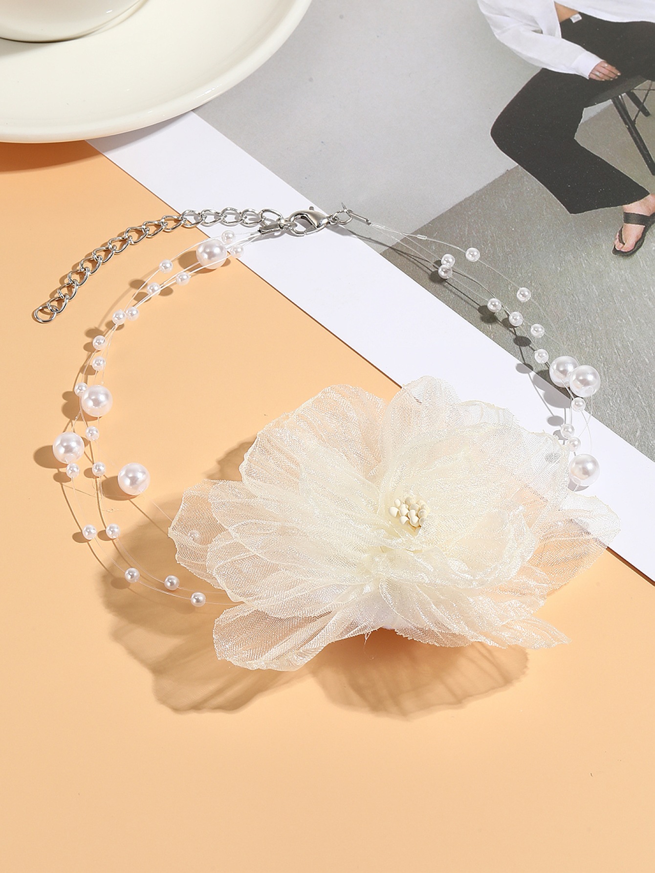 collana di fiori fantasma in vendita calda collana di rose in tessuto con fiori in pizzo collana di fiori_voghion.com