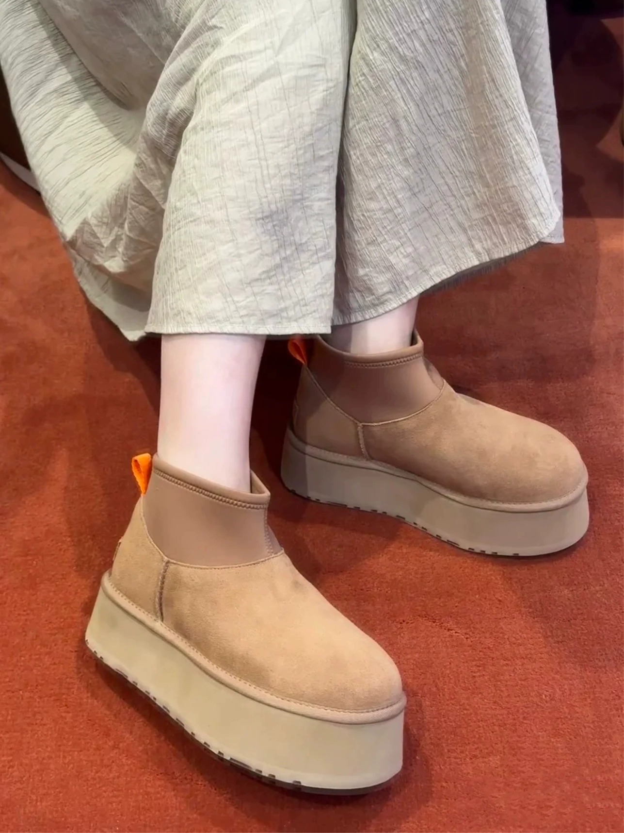 ShoeGlobe 2024 Nieuwe Mini Dip voor dames, winter dikke zool, hoogteverhogende schapenvacht, sneeuwschoen met fleecevoering, verdikte katoenen schoenen_voghion.com