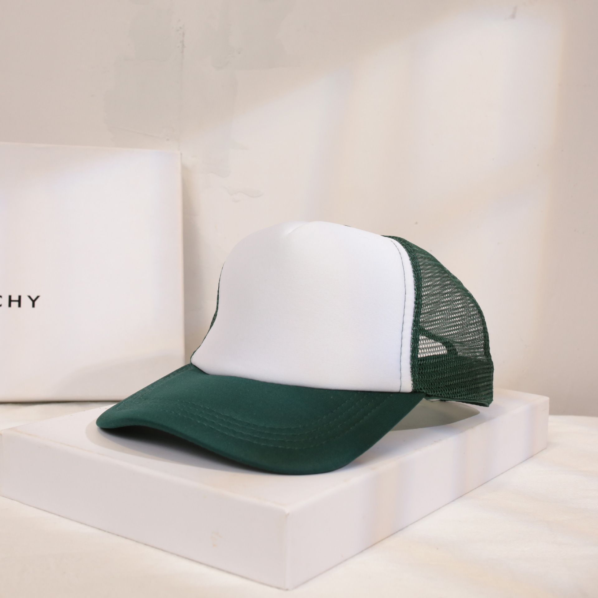 Top verde-blanco oscuro