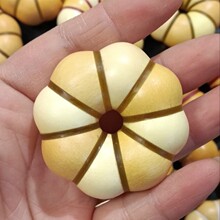 ��Ȼ���J����Ȧ��Ʒ��������Ȧ�����ְѺ��J����Ȧ