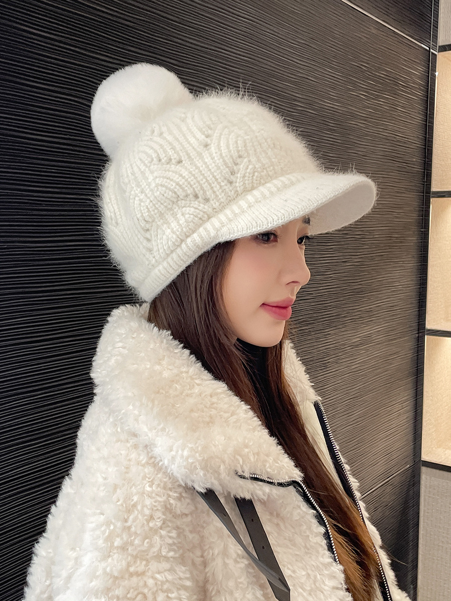 Herbst und Winter Samt Kaninchenfell Damen Baseballmütze Textur Pailletten Wollknäuel Gestrickte Entenschnabelmütze Trend Warme Mütze Garnmütze_voghion.com