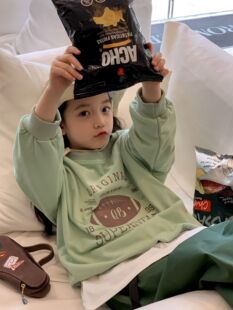 TCkids Весенние модели оливкового цвета полоса дороги регби нейтральный модель печать письмо дэвид Одежда куртка