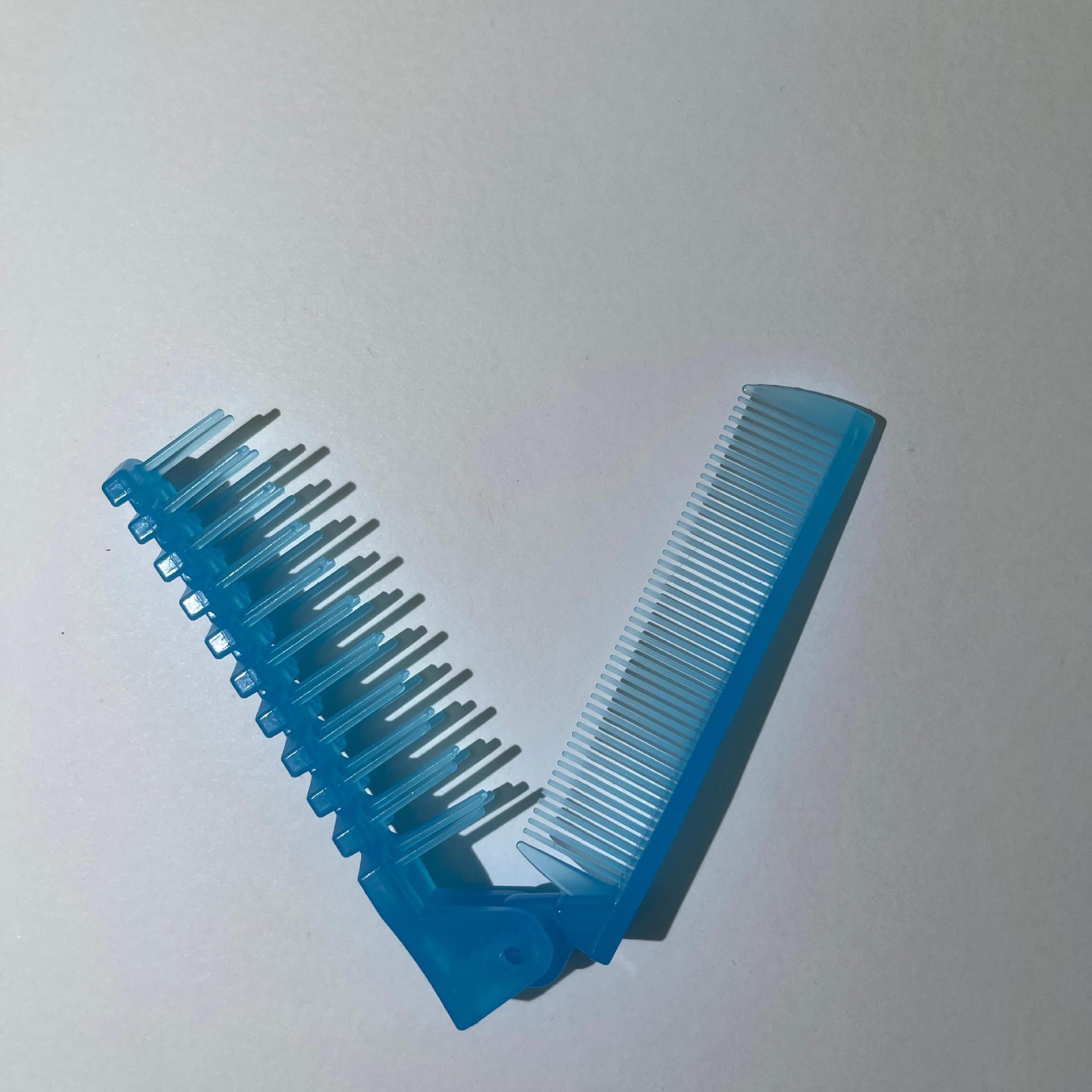 파란색 갈비뼈 빗