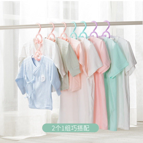 Retractable children's clothes hanger multi-functional non-slip hanging infant clothes hanger baby adult clothes support newborn clothes hanger