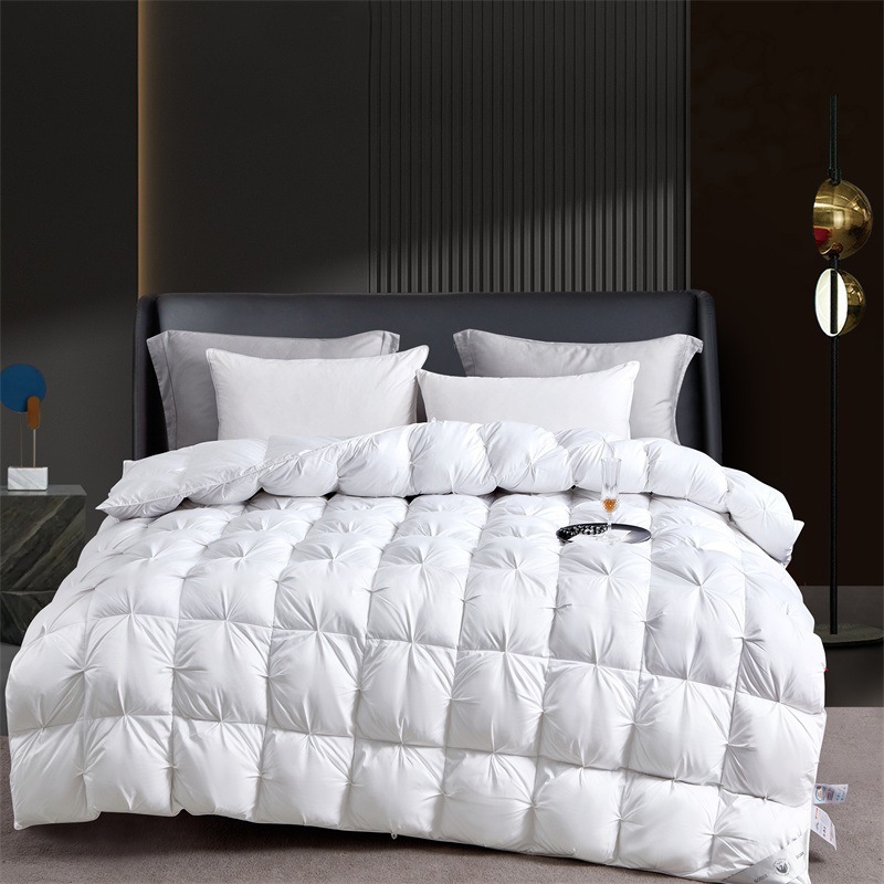 100% Cotton down Quilt with 95% White Duck down Filling, Suitable for Five-Star Hotels, Spring and Autumn Quilt, Thickened for Warmth, Winter Quilt