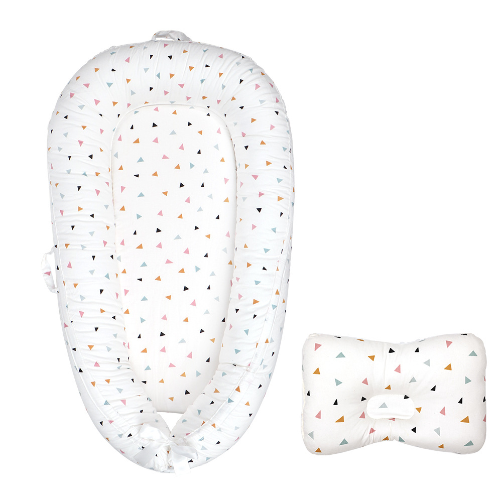 색상 삼각형 사각형 베개