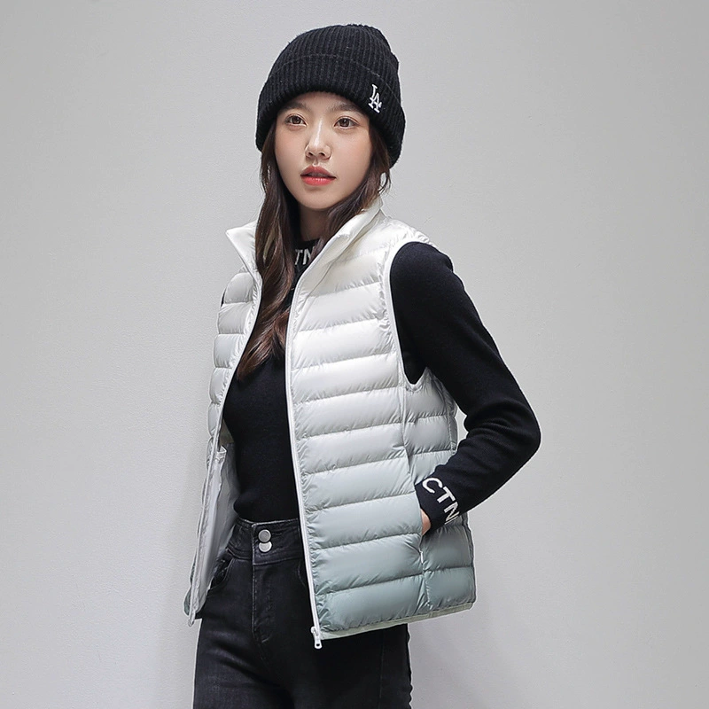 Теплый пуховик женский жилет короткий зимний 2024 новый жилетный жилет градиент тонкий и легкий