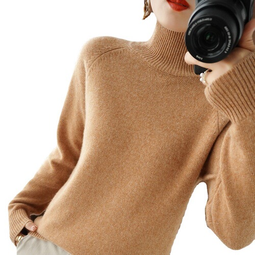 Autumn and winter new arrival women's stand-up collar pullover sweater, loose-fit, thickened, Korean-style solid-color turtleneck knitted base layer sweater for women.