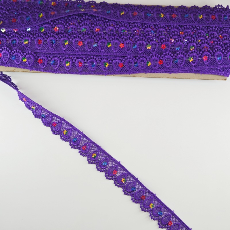 2 cm * pestañas moradas * lentejuelas