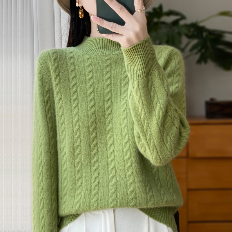 Retro woolen demi-season warm long-sleeve