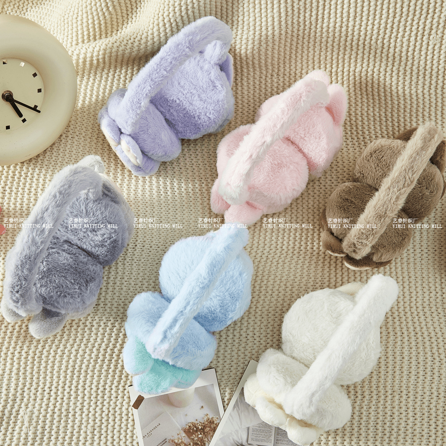 秋冬の新型アニメかわいい布ウサギのぬいぐるみ耳当て学生児童の凍結防止保温耳当て