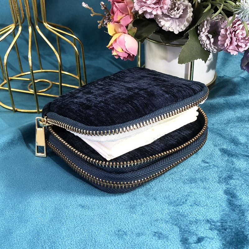 짙은 네이비 색상 이중 (쉐닐) 원단; 지퍼 수납 파우치 (PP 포장)