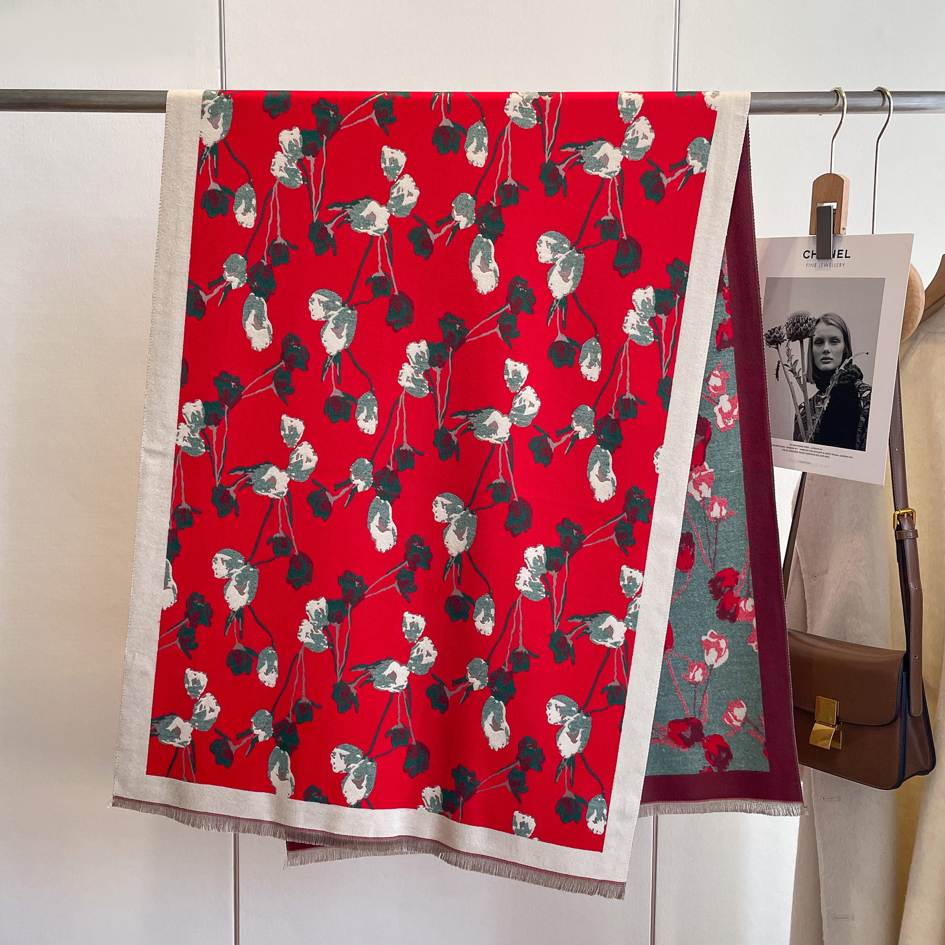 2023 nuevo clásico rosa estilo coreano versátil estudiante bufanda de cachemira engrosada de las mujeres habitación con aire acondicionado bufanda caliente