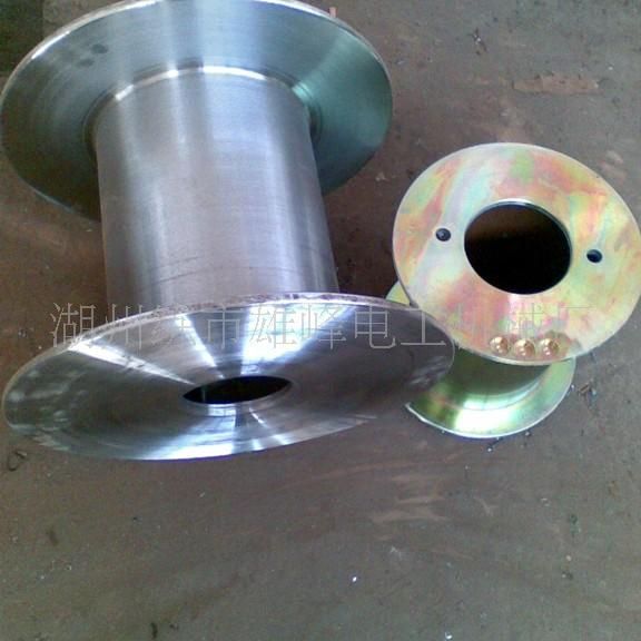 供应各种型号的平板高速拉丝铁盘(图)、普通铁盘、工字轮、线盘